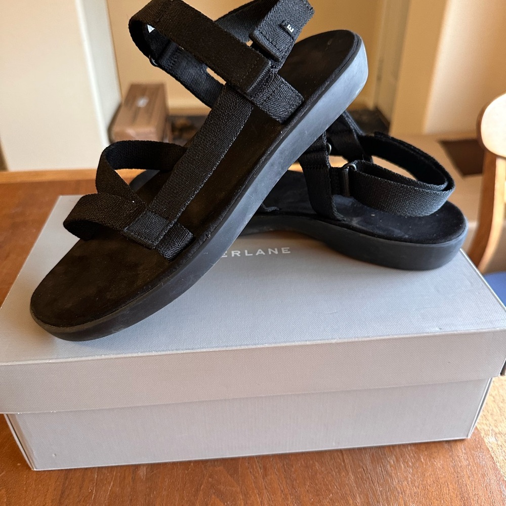 Everlane Sport Sandals Black Size 10 Adjustable Strap Minimal Comfort Sandals